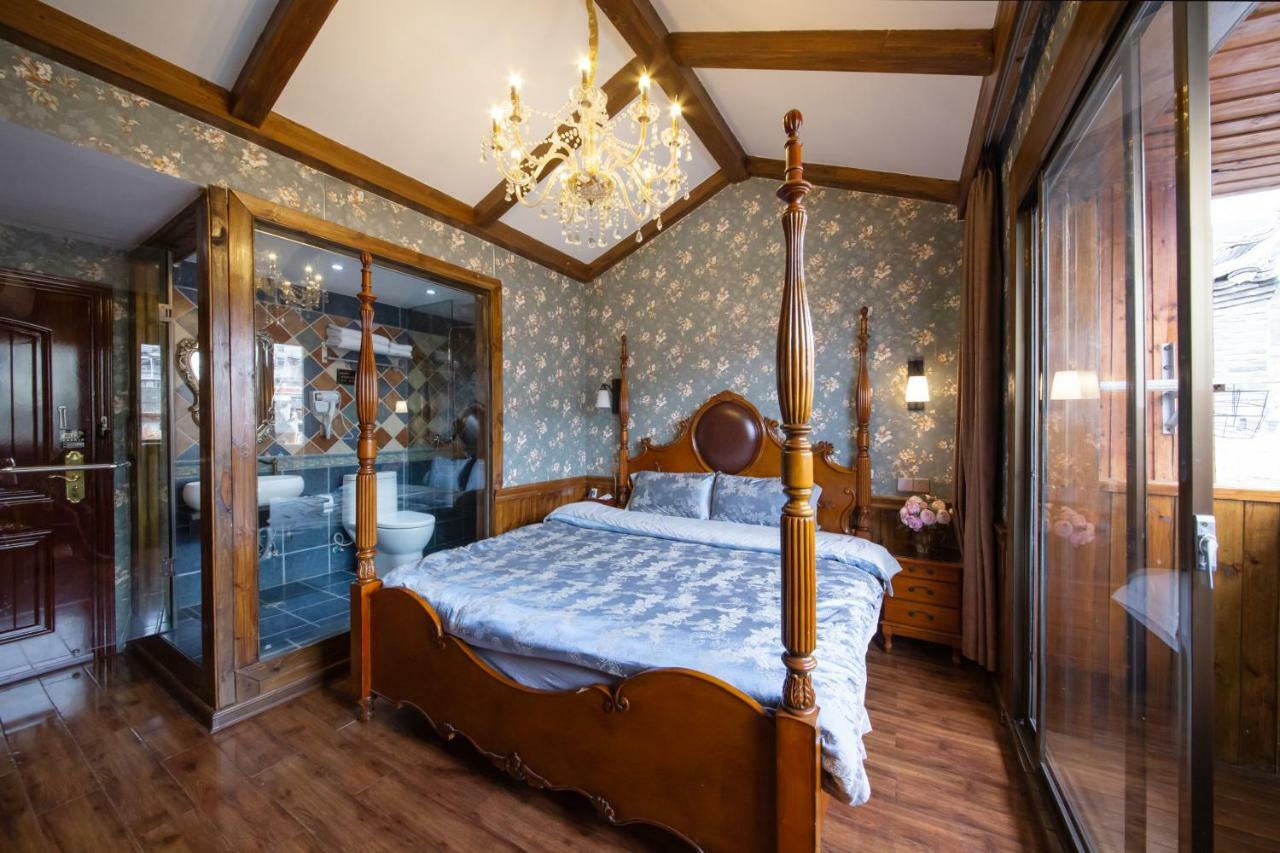Flower Time Inn Fenghuang Extérieur photo